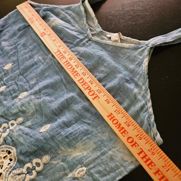 Womens Blue Boho Chambray Tank Top Large Crochet Lace Fringe Festival Coastal - Picture 6 of 10